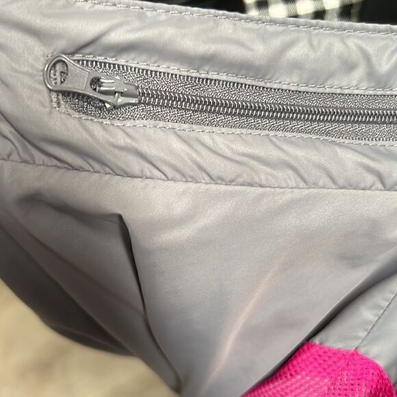 Zumba Fitness Windbreaker Jacket Size Medium - Picture 7 of 7